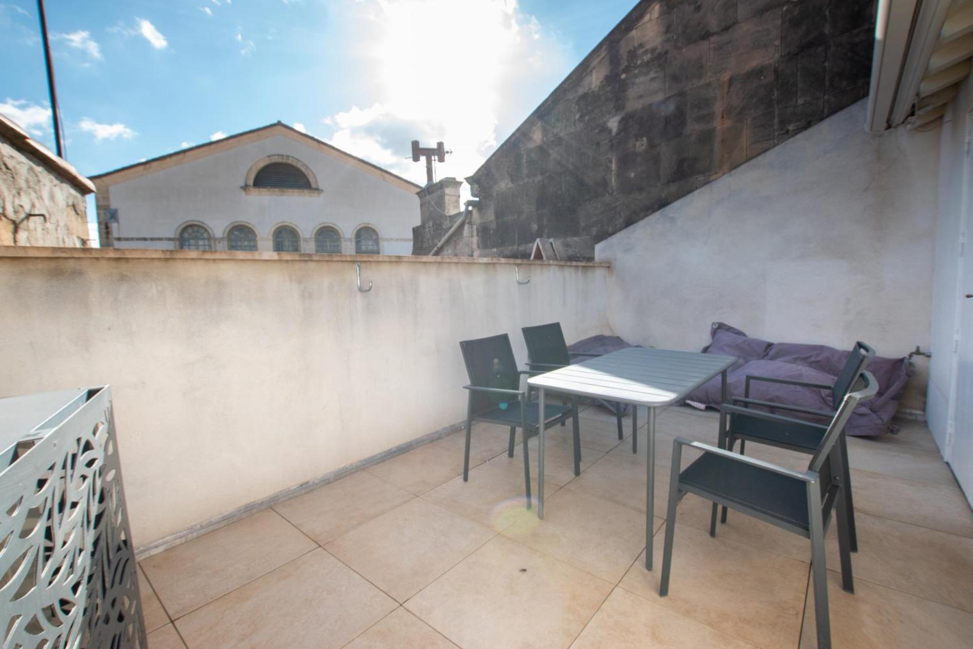 Apartamento La terrasse face au théâtre Arlés Exterior foto